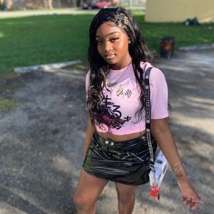 Meet your Posher, Natavia